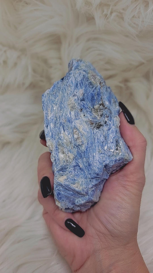 Blue Kyanite